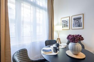 Central - Stylish - Easy Sleep - 9