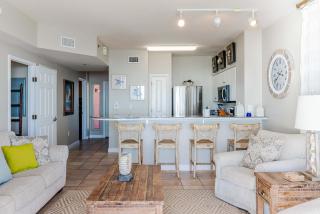 Sunset Shores - Oceanfront Condo Bliss - 5