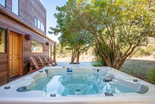 The Sixpence - Beach Access - Hot Tub - 6