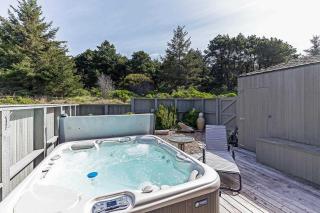 Shining Sea - Close to Beach - Hot Tub - 7