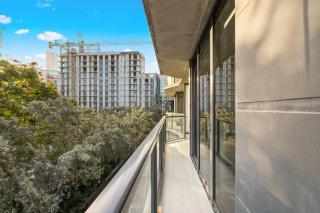 Designer Living in Brickell - 8