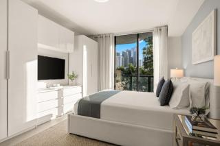 Designer Living in Brickell - 3