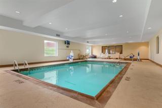 Best Western Plus Hiawatha Hotel - 6