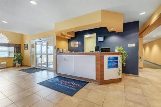 SureStay Plus Hotel by Best Western Keyser - Keyser - 9