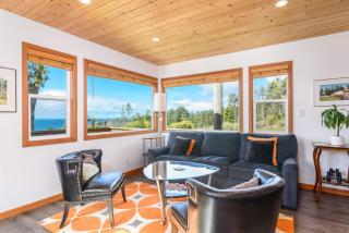 Quaint Cottage for 2 With Ocean Views - 6