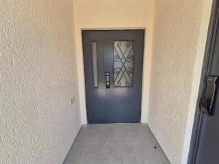 Elegant 2-bedroom apartment with a terrace - 2