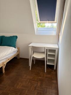 Cozy room with Breakfast Near the Heart of Graz - Graz - 5