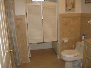 Relax At This 6 Bedroom 3 Bath Bay Front In Surf City - Surf City - 1