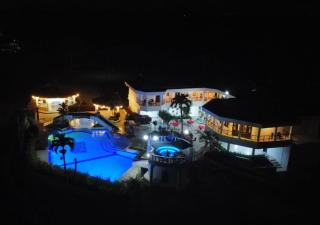 Hotel Palmas De Alcalá - Alcalá - 9