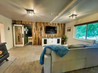 Mountain Serenity Retreat - Larkspur Retreat - 9