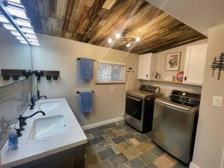 Mountain Serenity Retreat - Larkspur Retreat - 2