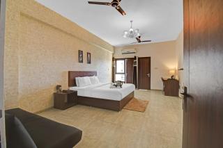 Townhouse Classio Suites - Shirdi - 1
