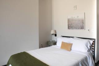 Deer District Studio Apt JC1 - One Block from Fiserv & Baird - 5