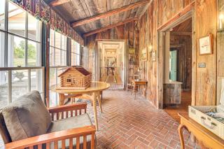 Expansive Retreat on 280 Acres in Lake Placid! - Lake Placid - 4