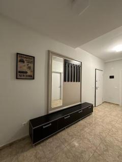 Pazari View - Tirana Center Apt - 5