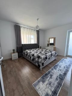 Joanna's Guest House- New renovation - 6