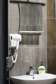 Calm Home Apartment - 1