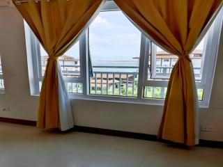 Spacious Studio unit with Balcony and Seaview - Punta Engaño - 5