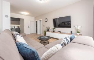 Luxe Holiday Home - Posedarje - 9