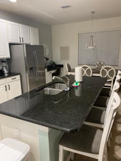 Resort 4 Br 3 Ba Private Pool Home & Lake View near Disney & Universal - 3