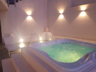 Francis House Deluxe - 6