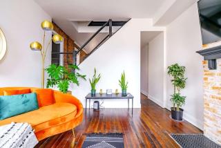 Prime Location Top Rated Clean Parking Free! - Columbus - 1