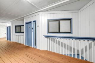 245B HHB&T - Charming Villa with Private Balcony! Enjoy Direct Beach Access, Pool, Tennis & Gym - 9