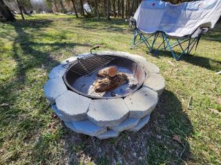 Camping on a Farm - Fredericksburg - 4