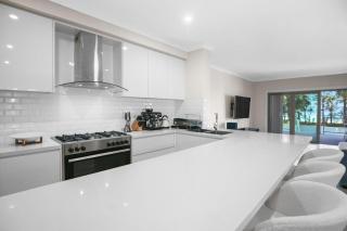 Lakedge Home - 6