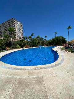 Benalmadena Suite Vistas panorámicas, 2 piscinas, Area infantil, Bar, Jardines y Tenis - 6