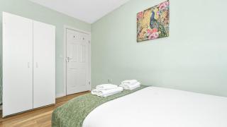 Lovely 2 Bedrooms Flat Next to The Station - 8