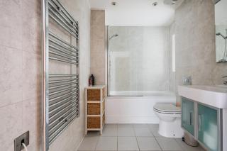 Gorgeous Family Apartment In King's Cross - Londra - 4