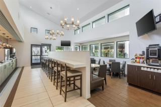 Best Western Plus Stevenson Manor - 7