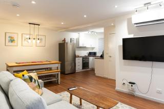 One Bedroom Apartment - Dynnyrne - 8