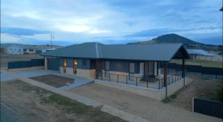 Happy Stays Braidwood - 1