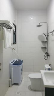 Dhofar building luxury Furnished Apartment - Salala - 9