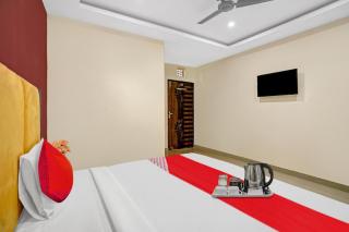 OYO 93116 Classic Guest House - 3