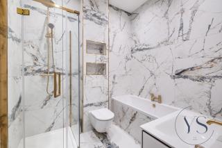 5BR Birmingham Apt with Parking, Arcade Games & Wi-Fi - 4