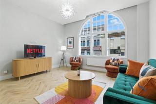 4BR Penthouse Birmingham Parking Games Room WiFi - Birmingham - 9