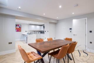 4BR Apt in Central Birmingham Games Room & Free Parking - 6