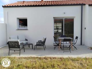 Gîte moderne à La Barre-de-Monts avec terrasse et parking - FR-1-426-586 - La Barre-de-Monts - 0