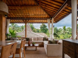 Tebola Village Resort Managed by CPM Bali - Sidemen - 7
