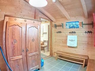Chalet spacieux pour 12 pers, animaux admis, parking privé - FR-1-811-43 - 0