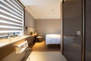 Beijing Tangfu Hotel - located in the city center adjacent to the subway station close to Nanluoguxiang Gulou Lama Temple Tiananmen Square Forbidden City Temple of Heaven providing laundry car rental and ticketing services - Peking - 7