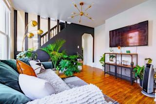 Short North Convention King Bed Free Parking! - Columbus - 4