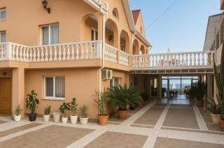 Panorama Guest House - Barrie - 8