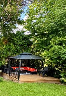 4 Bed Ravine Suite Private Trailside Stay - Toronto - 8