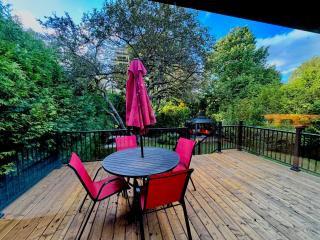 4 Bed Ravine Suite Private Trailside Stay - Toronto - 9