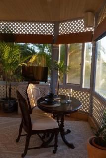 Luxury Couples Hideaway by the Sea - 4