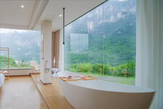 Qingchanyueju Luxury B&B Enshi Grand Canyon Branch - 2
